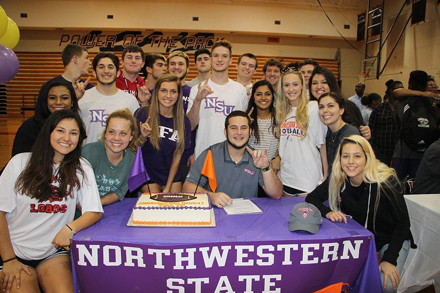 National Signing Day Story – LC Howler